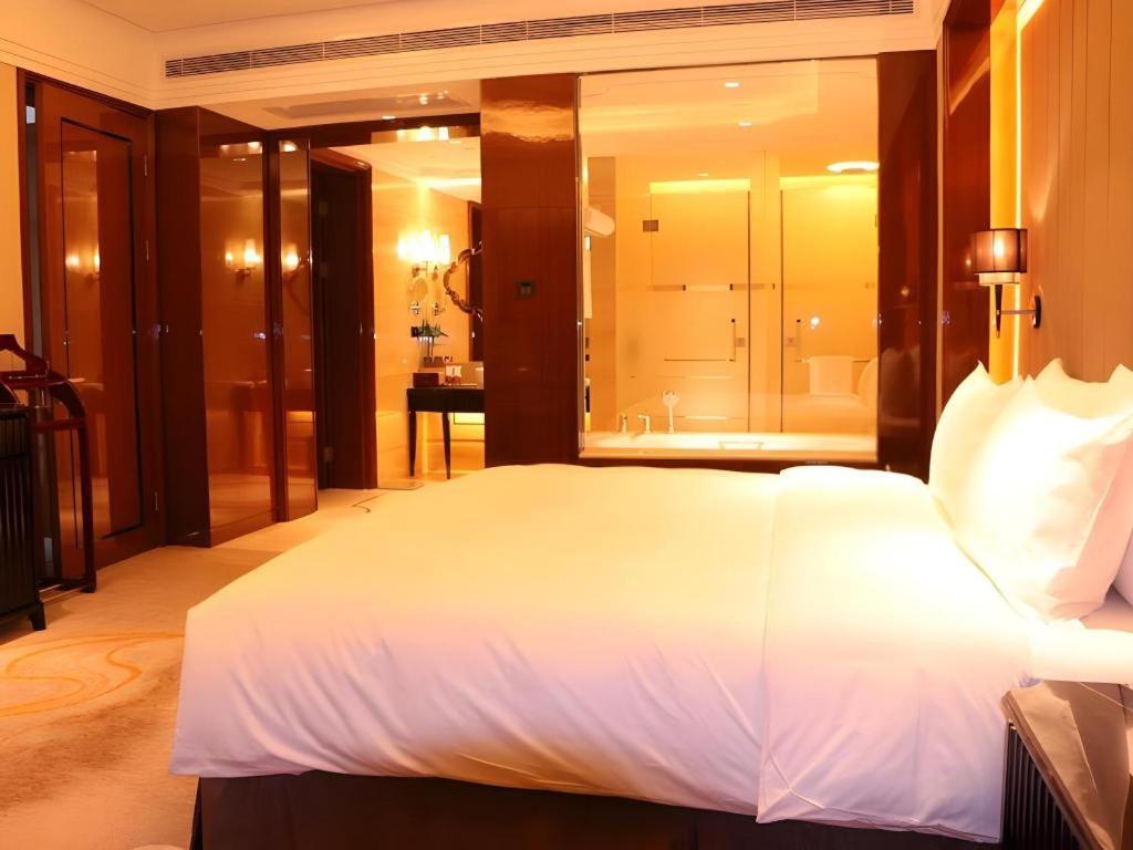 Wyndham Grand Plaza Royale Xianglin Shaoyang Otel Dış mekan fotoğraf