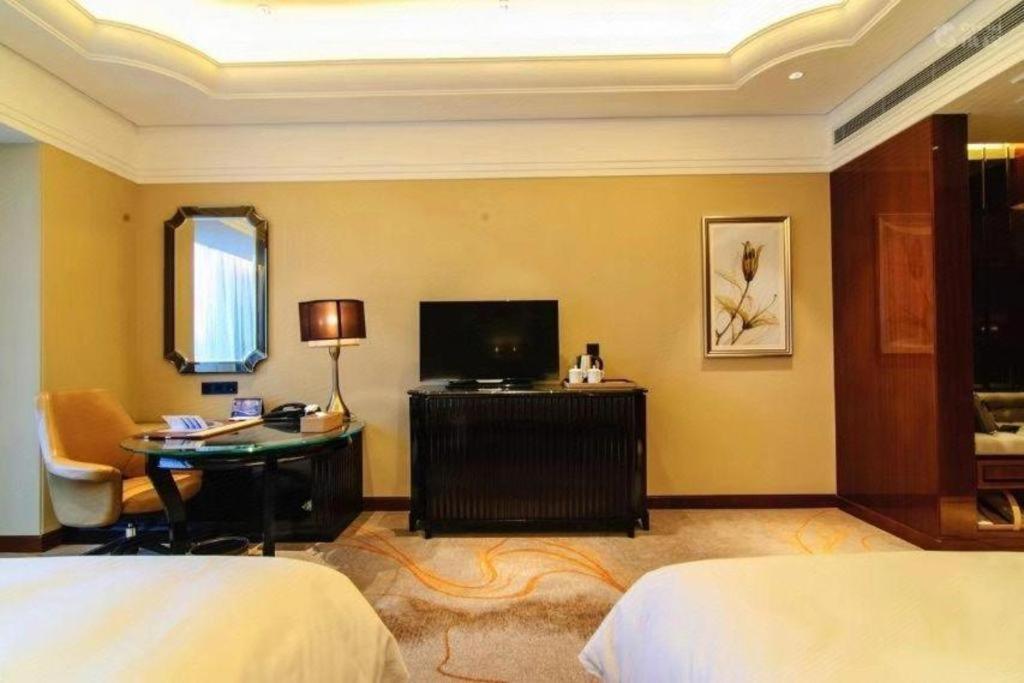Wyndham Grand Plaza Royale Xianglin Shaoyang Otel Dış mekan fotoğraf