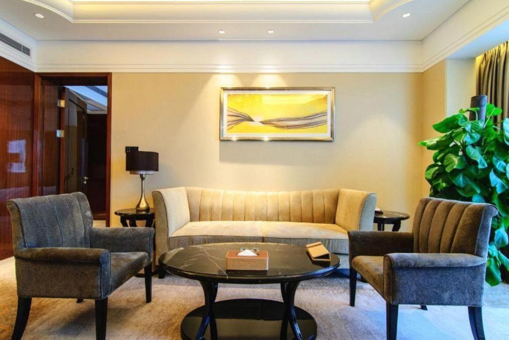 Wyndham Grand Plaza Royale Xianglin Shaoyang Otel Dış mekan fotoğraf